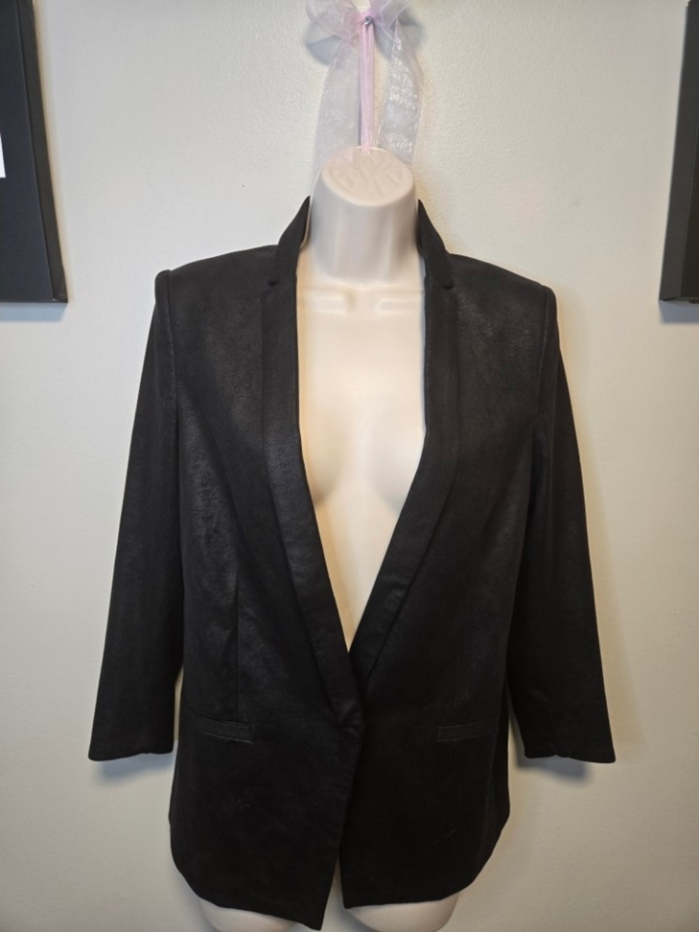 Capulet Black Blazer with Shawl Lapel Small